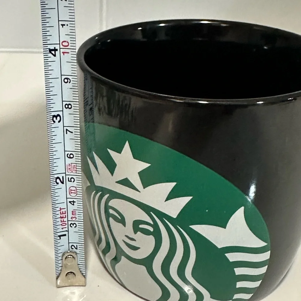 Starbucks elegant black